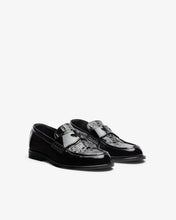 Load image into Gallery viewer, Wirdo Patent Monogram Loafers