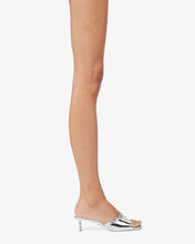 Load image into Gallery viewer, Mirror Logo Chain Sandals
