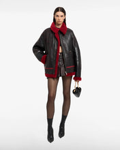 Carica l&#39;immagine nel visualizzatore di Gallery, Rub-Off Leather Pleated Mini Skirt
