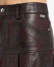 Carica l&#39;immagine nel visualizzatore di Gallery, Rub-Off Leather Pleated Mini Skirt
