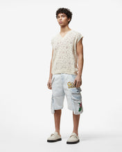 Carica l&#39;immagine nel visualizzatore di Gallery, Bleached Embroidered Ultracargo Bermuda : Men Trousers White | GCDS Spring/Summer 2023
